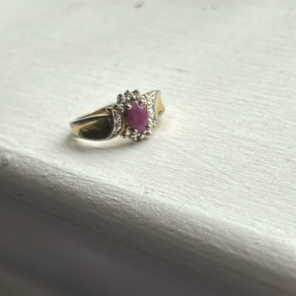 Vintage cocktail ring garnet and crystals size 5